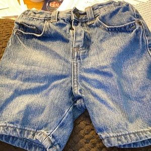 Boys wrangler shorts 3t
